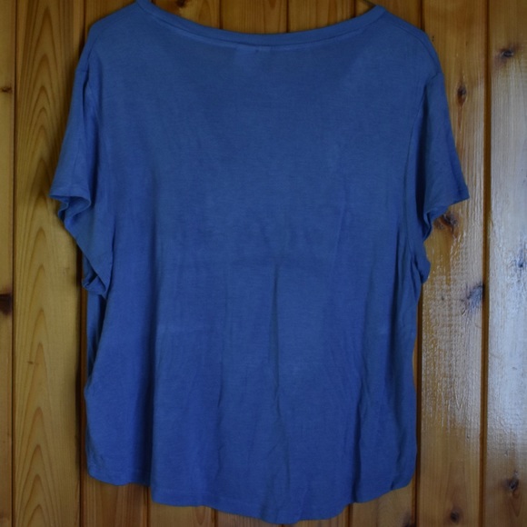 Super cute California tee from H&M! - Picture 3 of 4